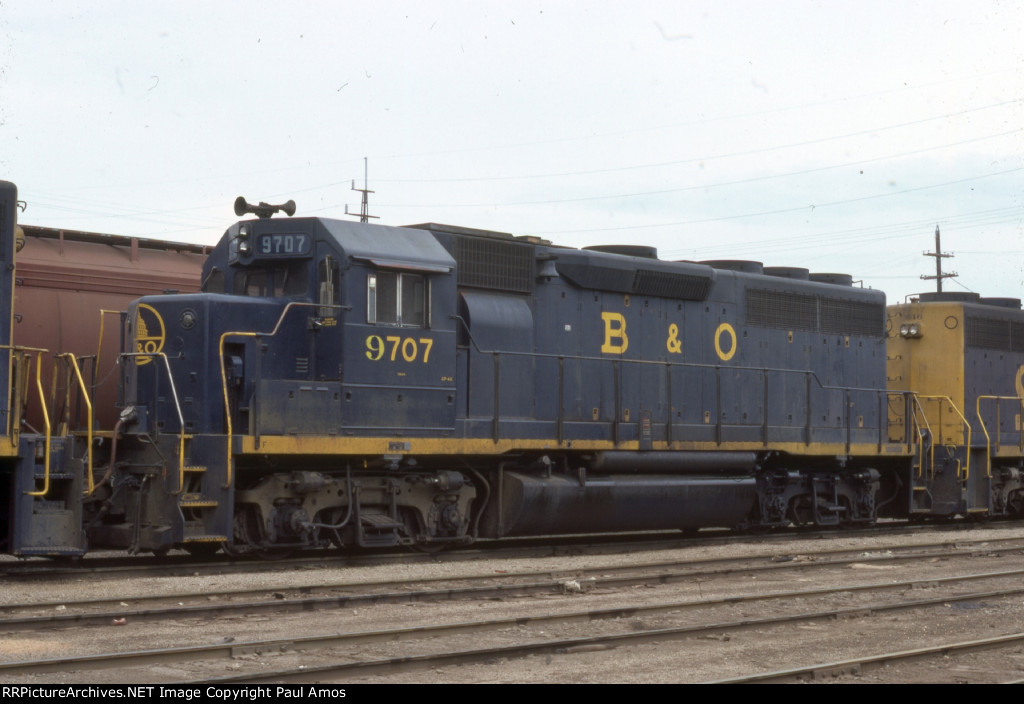 BO 9707 Short term leased to the ATSF during the 1979-1980 time period, where BO 3707 was temporarily renumbered to BO 9703 to avoid conflicts with ATSFs own locomotive roster. Unit was renumbered back to BO 3707 when the lease 